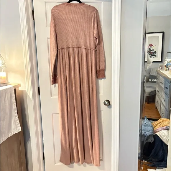 Free People Size Medium Marissa Henley Dress Maxi Waffle Knit - Picture 5 of 9